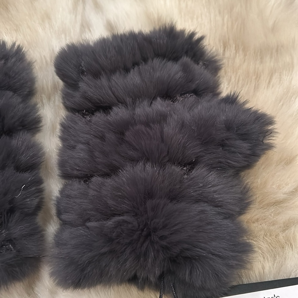 Fingerless Rabbit Hair Gloves - Picture 2 of 5